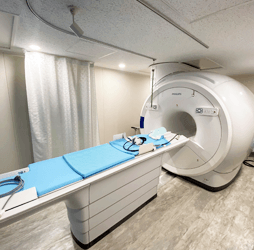超伝導MRI装置 | オアシス脳神経クリニック